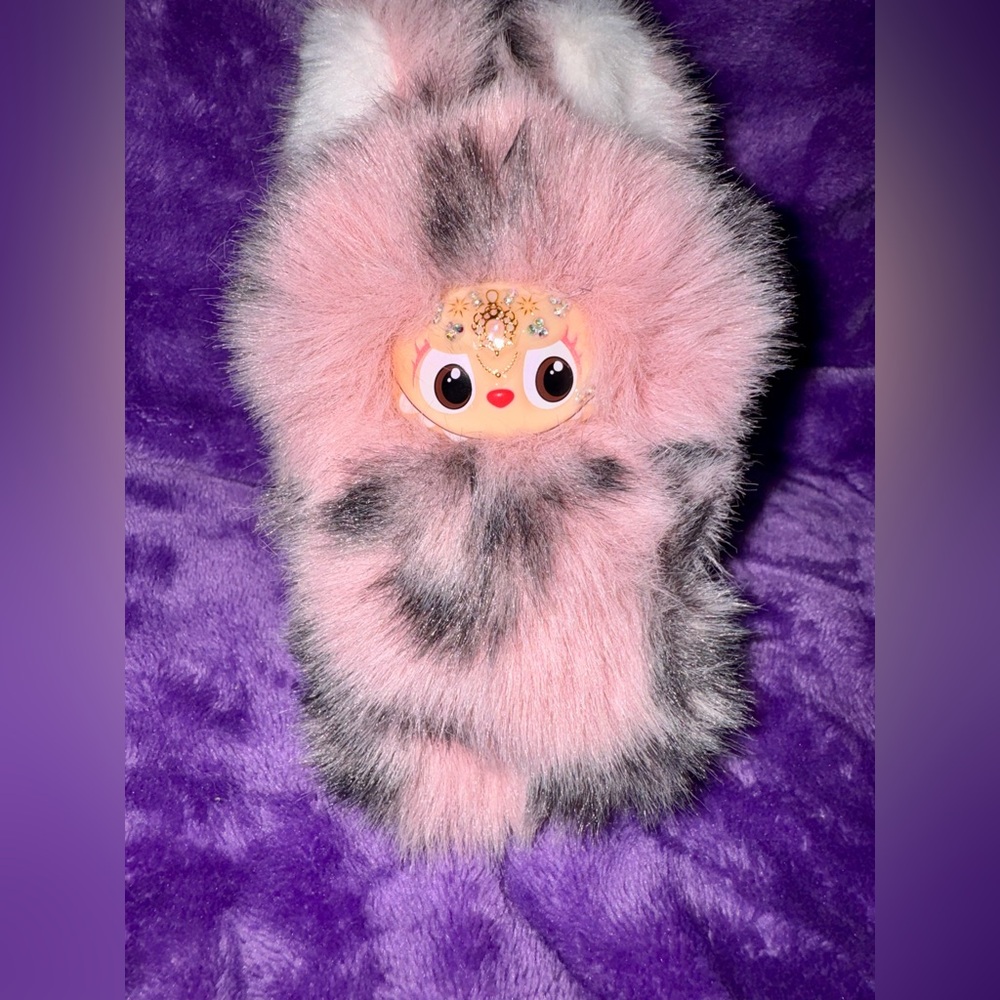 Custom Mini Labubu with magnetic tail!